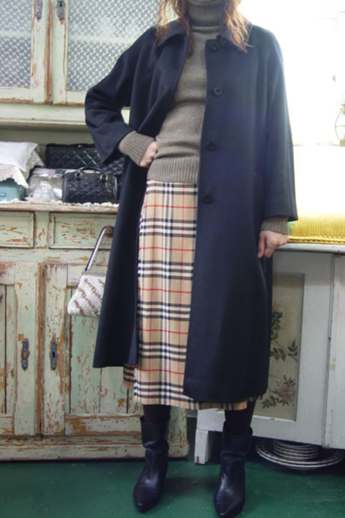 everyday classic Cashmere fox  black coat