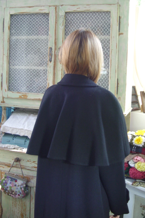 BLAck  cashmere  cape vintage coat