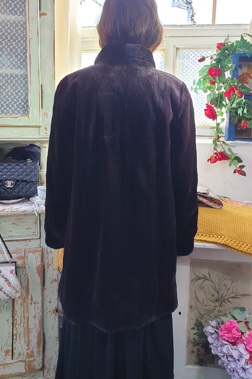 vintage classic sheared SAGA mink coat  (Dark brown )