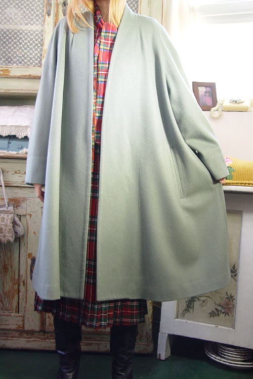 vintage   Cashmere       Mint coat