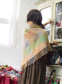 VINTAGE  fringe shawl  