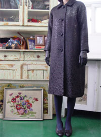 Boutique  Antique  coat  