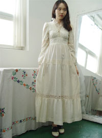 Creamy vintage  dress (USA)