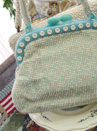 vintage skyblue Beads tote