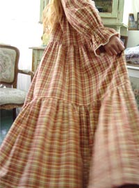 vintage romantic   tiered dress