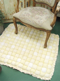 yellow ruffle rug cushion (usa)