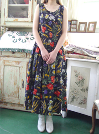 Provence in ...romantic floral  vintage  dress (USA)