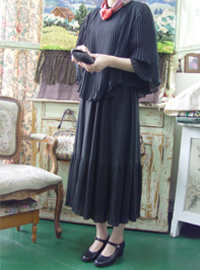 Black pleat vintage blouse