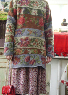 fantastic floral wool vintage pullover 