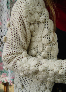 Something Special ... romantic Surprise creamy knit 