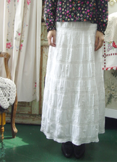 vintage white embroidery  cotton skirt