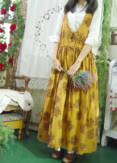 antique print romantic vintage dress