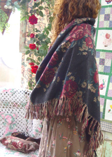 antique flower  wool vintage fringe  shawl