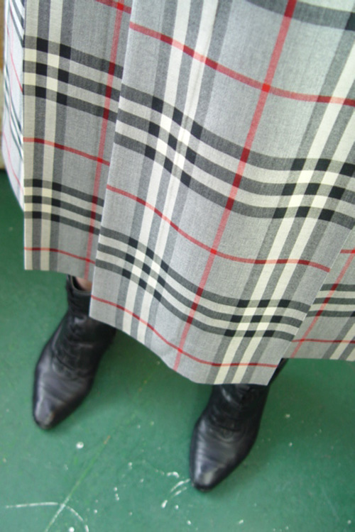 BURBERRY wool skirt