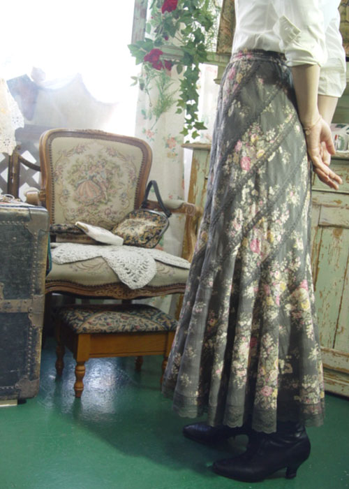 Romantic Floral cotton skirt