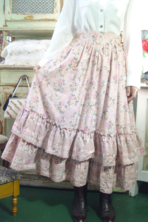 romantic gorgeous pink floral highquality skirt