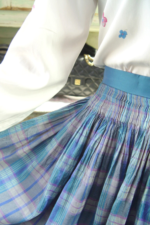SILK  CHECK   vintage  skirt  (europe)