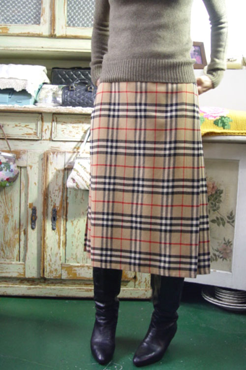 england BURBERRY wool  wrap skirt