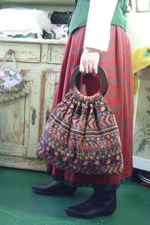 Anne´s antique valvet romantic vintage  tote (made by TASHA)