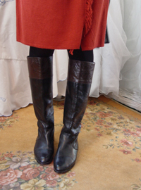 two-tone leather boots (230)