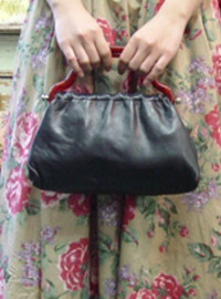 vintage  lambskin  black  bag