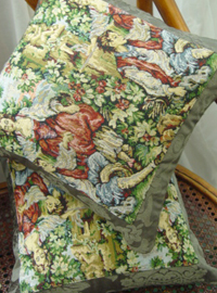  Tapestry antique khaki cushion (2 piece)