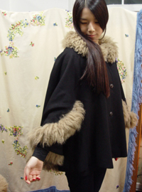 Black real woolfell cape   