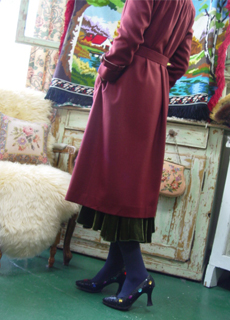 fantastic  burgundy vintage coat