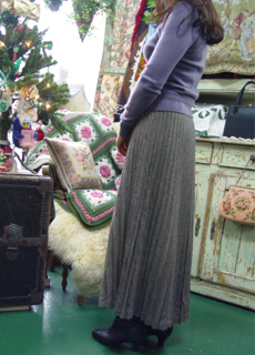 classic  pleats  wool romantic  skirt