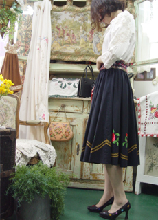 In May ... romantic vintage pinkrose full skirt 