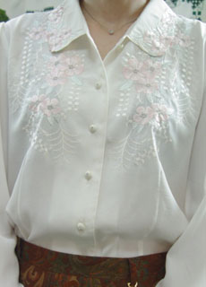embroidery  vintage blouse