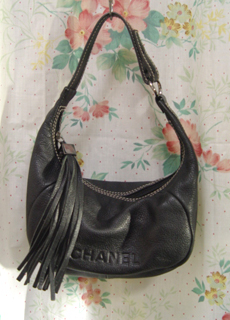 vintage  CHANEL  leather  bag